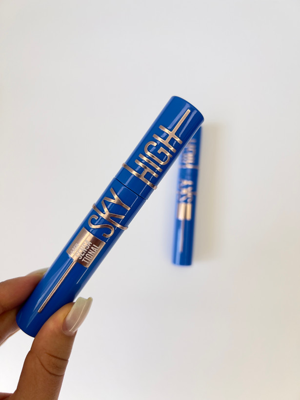 ریمل آبی sky high_maybelline🦋🐬💙
