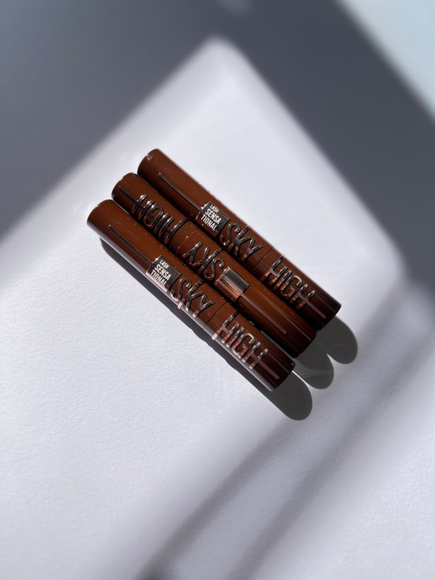 ریمل قهوه ای sky high _maybelline🥮🤎