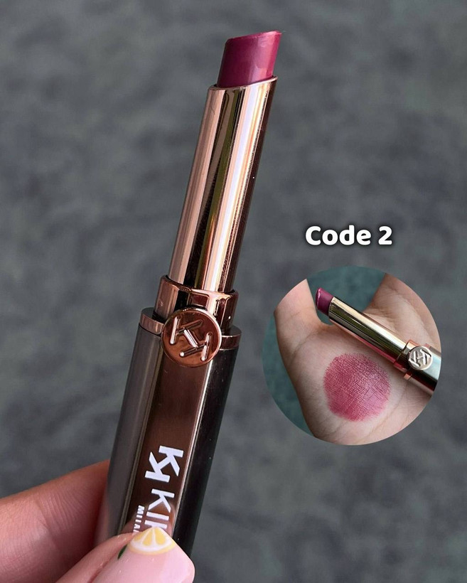 رژلب استیکی مسترکوالیتی کیکو🍓💄