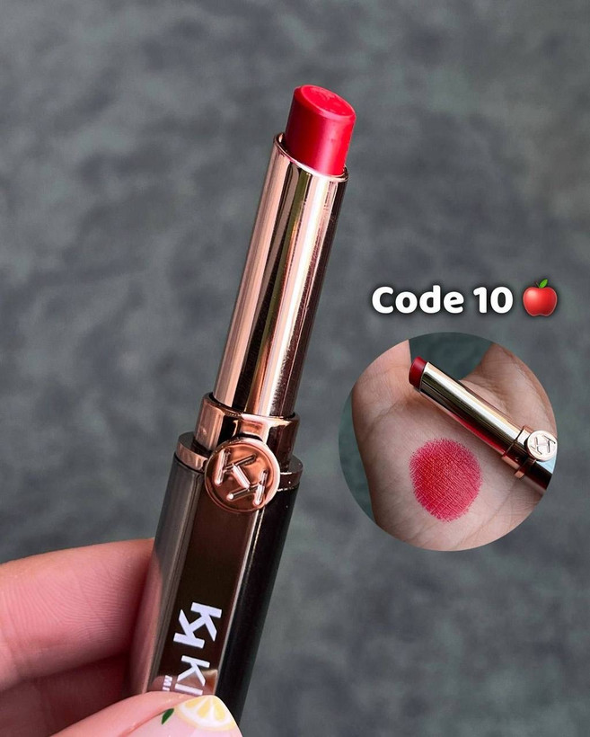 رژلب استیکی مسترکوالیتی کیکو🍓💄